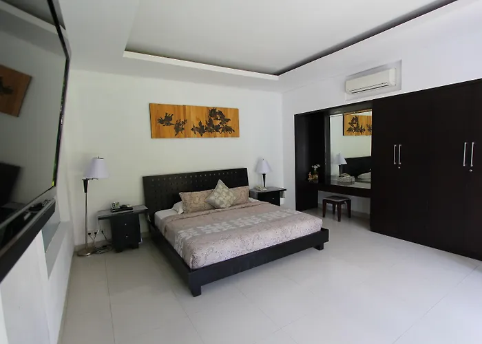 Villa Heliconia