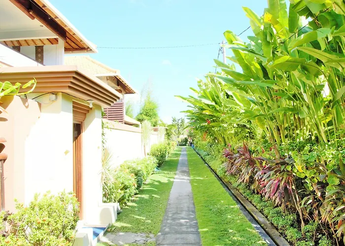Heliconia Seminyak (Bali)