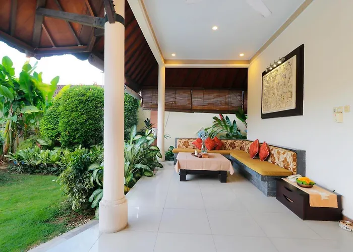 Heliconia Villa